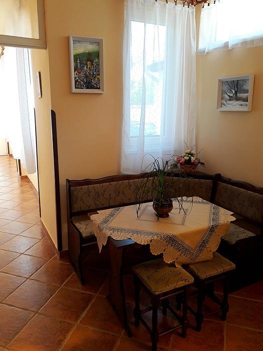 Viktor Vendeghaz Apartment โทไก ภายนอก รูปภาพ